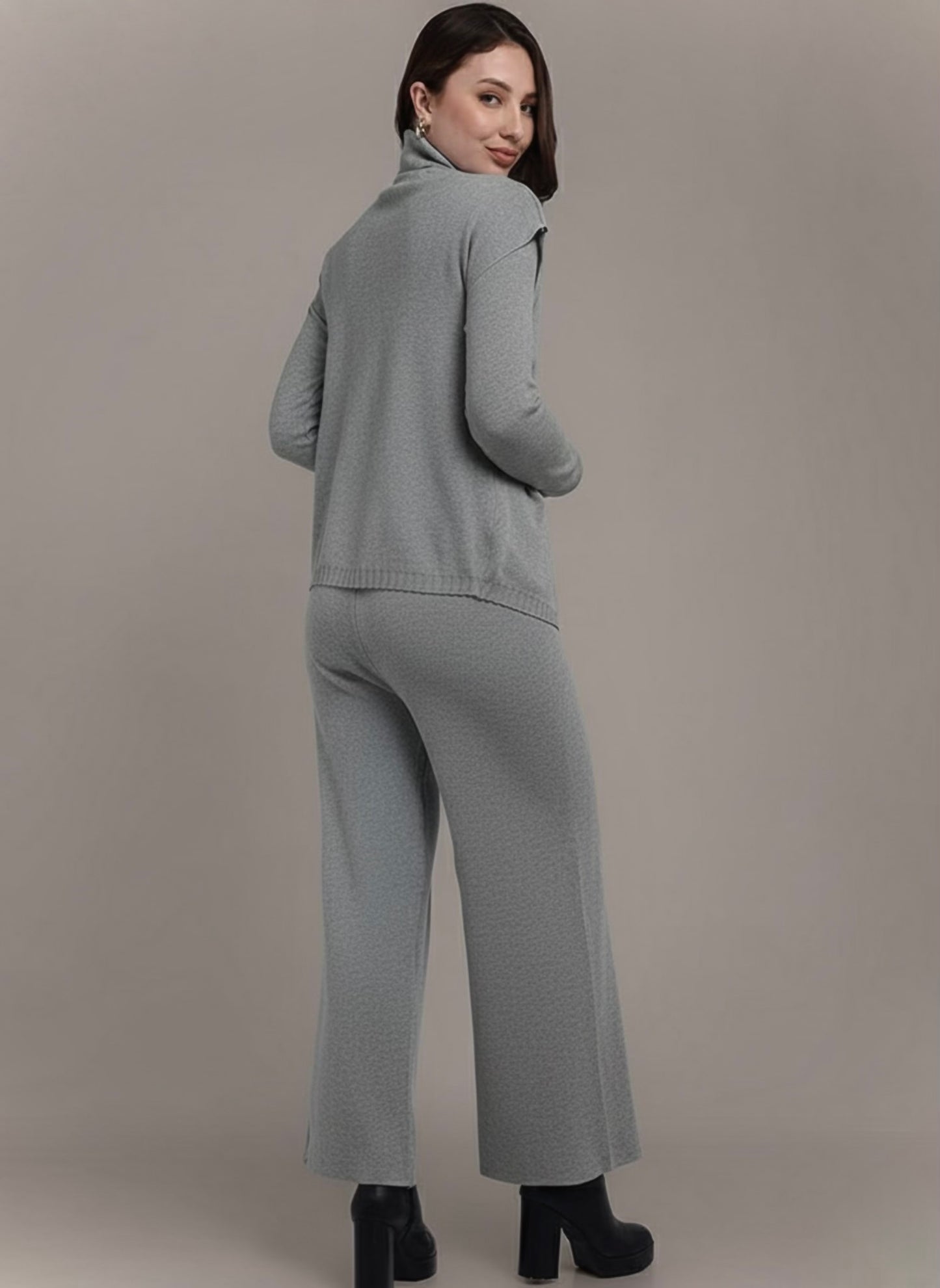 Grey Knitted Three-Piece Set