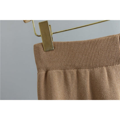 Modest 3-piece knit set