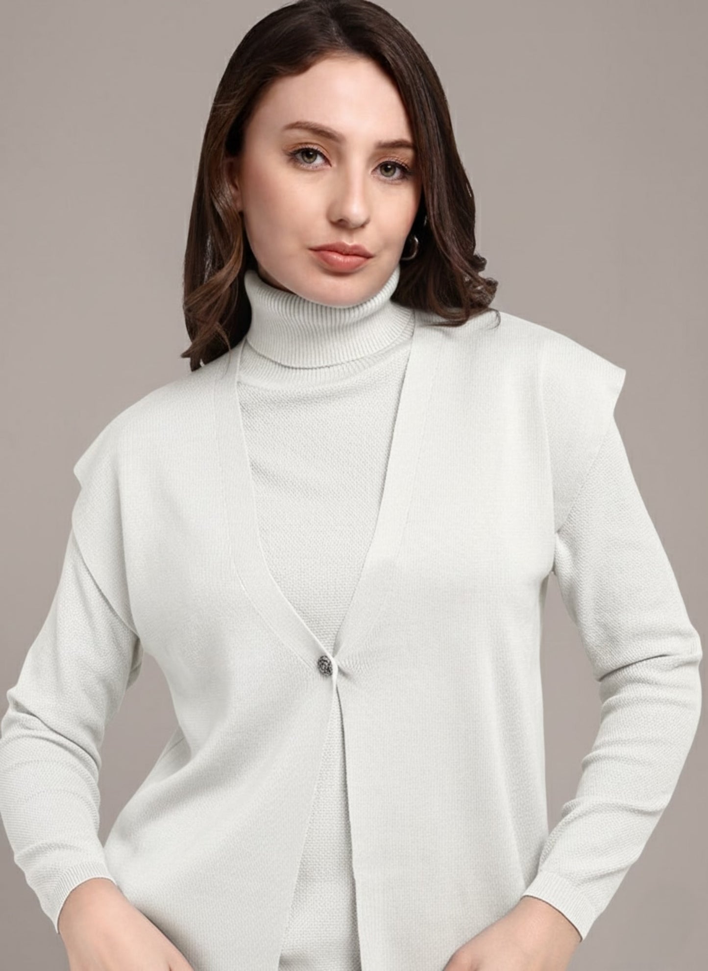 White Knitted Three-Piece Set