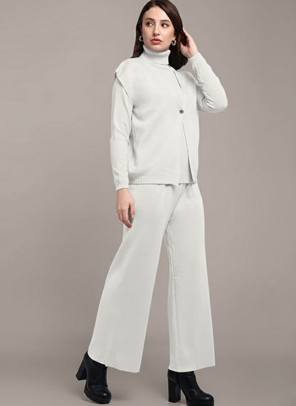 White Knitted Three-Piece Set